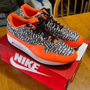 Nike Air Max 1 Premium
